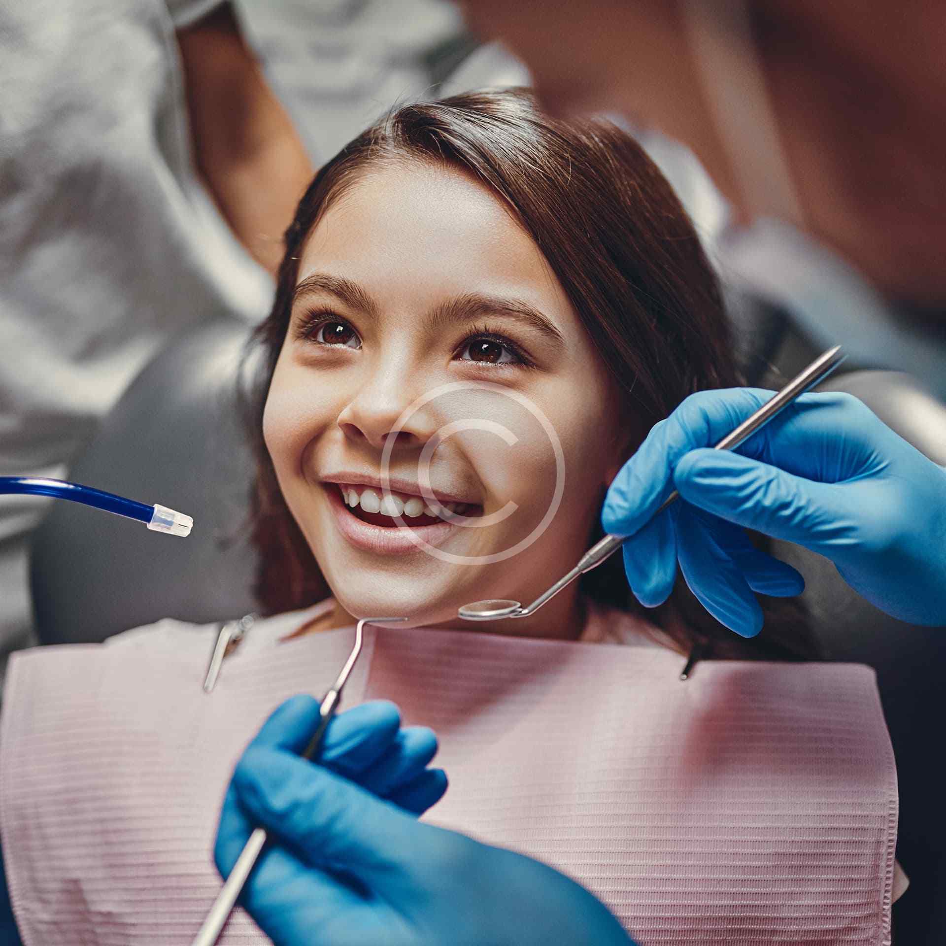 Düzenli Diş Kontrolü: Sağlıklı Gülümsemenin Anahtarı